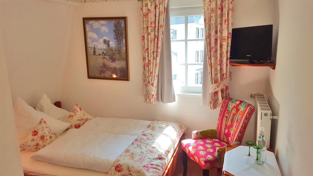 Altes Zollhaus Panzió Beilstein  Kültér fotó